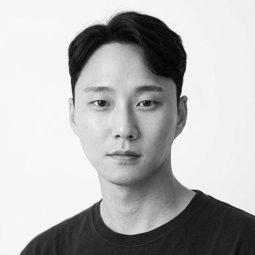 소개 2 작가 프로필 사진